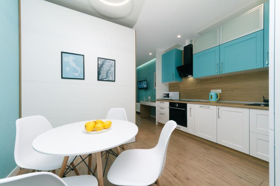Happy Apartment, Warmth, Comfort, Turquoise Kijów Zewnętrze zdjęcie